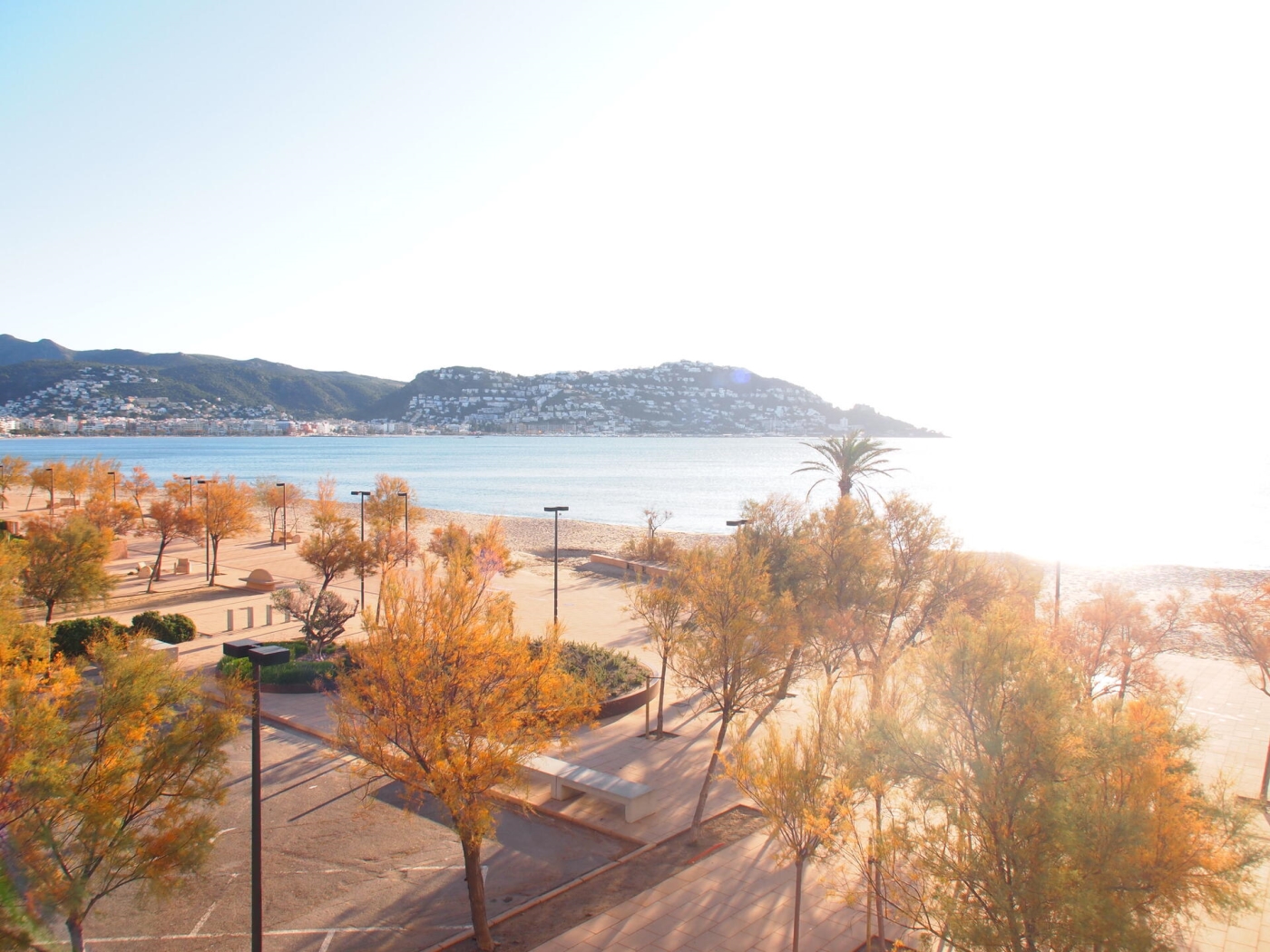 LA BAIE 16